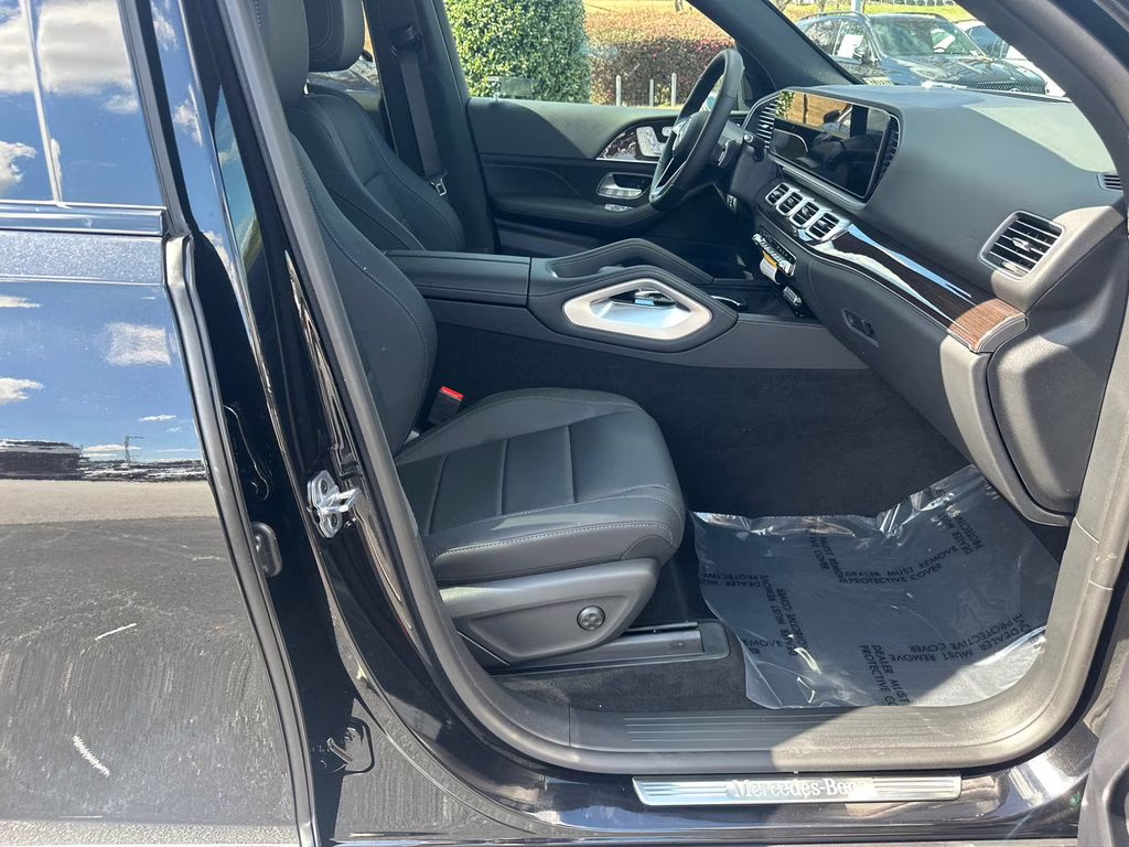 2026 Obsidian Black Metallic Mercedes-Benz GLE GLE 450 AWD SUV