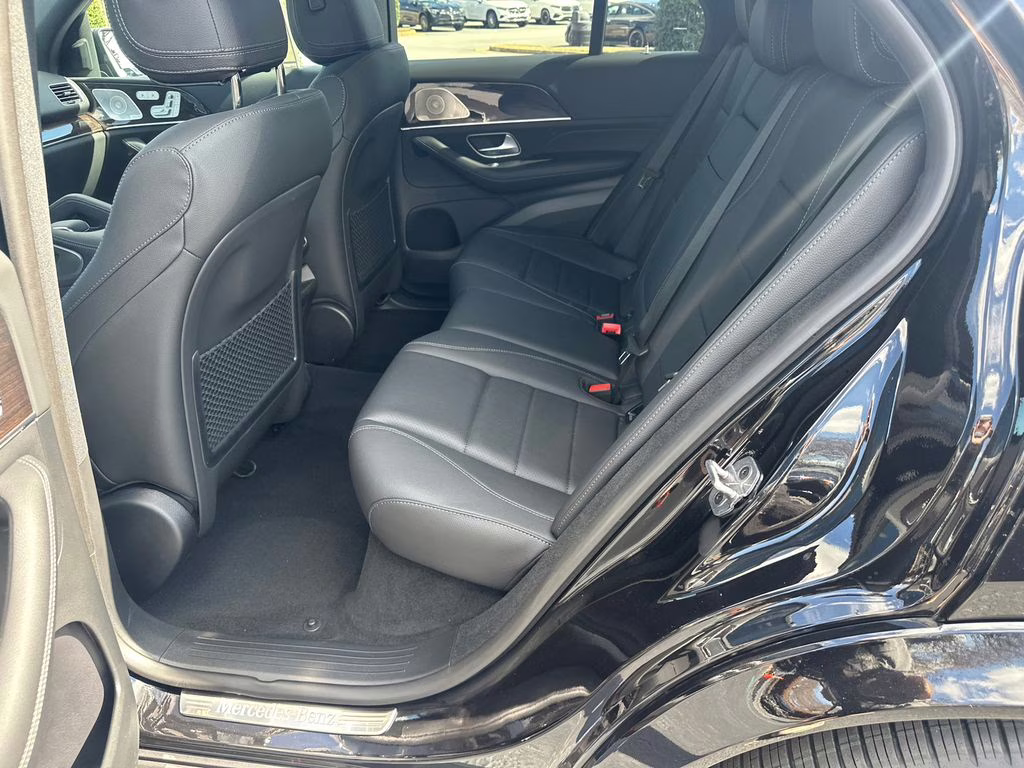 2026 Obsidian Black Metallic Mercedes-Benz GLE GLE 450 AWD SUV