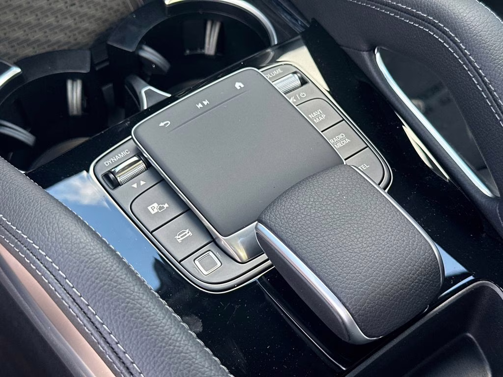 2026 Obsidian Black Metallic Mercedes-Benz GLE GLE 450 AWD SUV