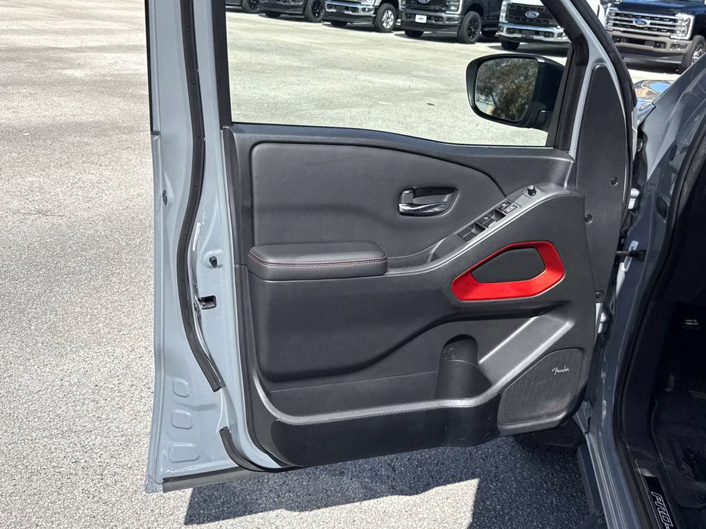 2023 Boulder Gray Pearl Nissan Frontier PRO-4X 4X4 Truck