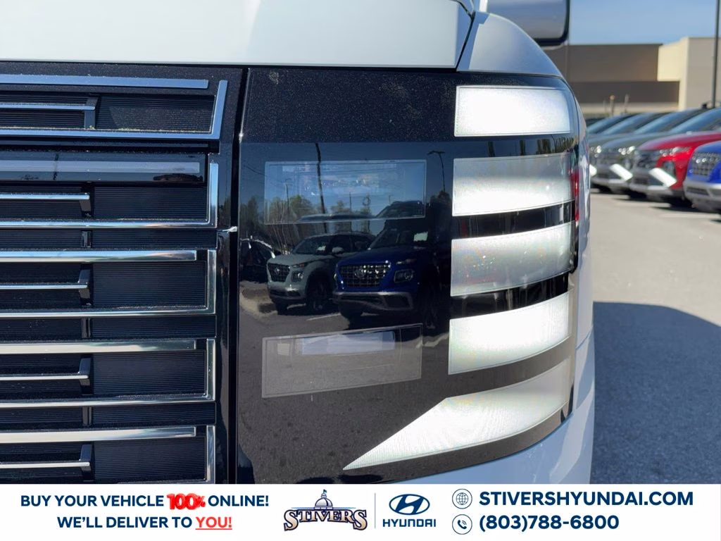 2026 Creamy White Pearl Hyundai Palisade SE FWD SUV