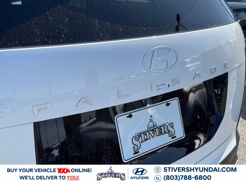 2026 Creamy White Pearl Hyundai Palisade SE FWD SUV