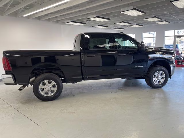 2026 Diamond Black Crystal Pearlcoat Ram 2500 Big Horn 4X4 Truck