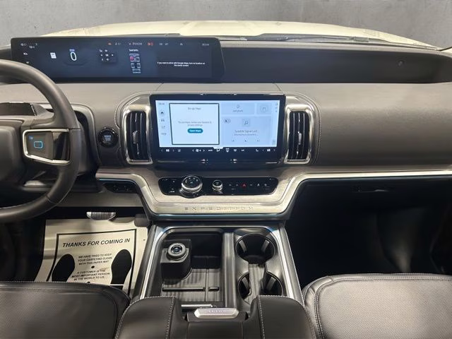 2026 Star White Metallic Tri-Coat Ford Expedition Max Platinum 4X4 SUV