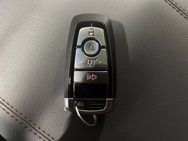 2026 Agate Black Metallic Ford Explorer Active 4X4 SUV