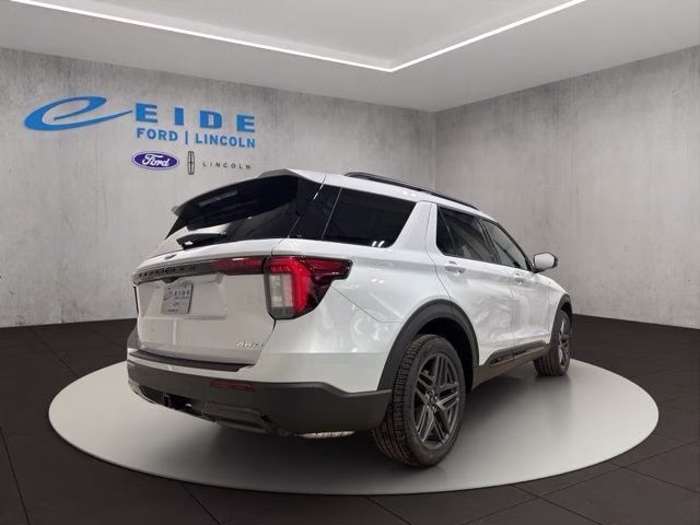 2026 Space White Metallic Ford Explorer ST-Line 4X4 SUV