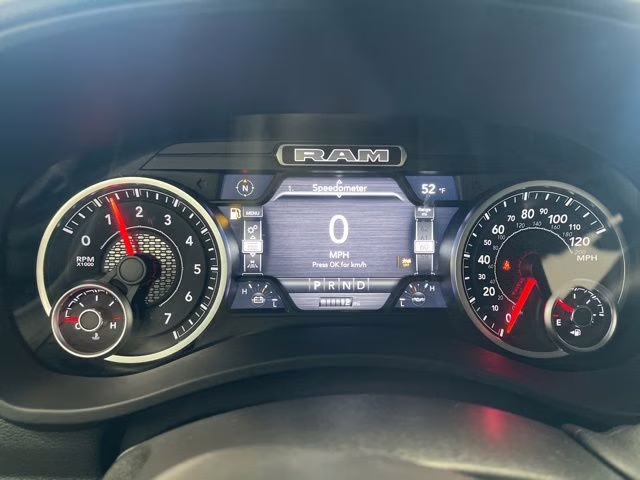 2026 Diamond Black Crystal Pearlcoat Ram 2500 Big Horn 4X4 Truck