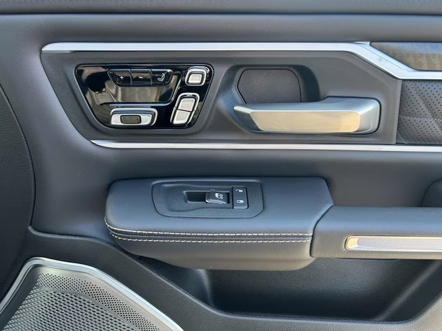 2026 Ivory White Tri-Coat Pearlcoat Ram 1500 Tungsten 4X4 Truck