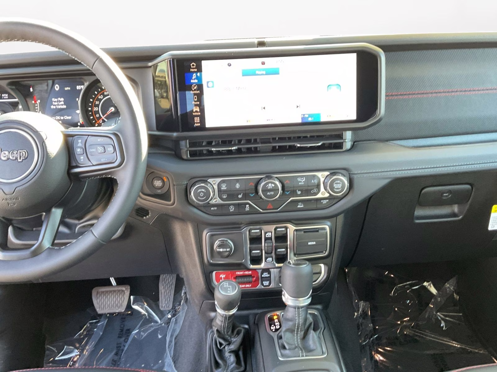 2026 Black Clearcoat Jeep Gladiator Rubicon 4X4 Truck