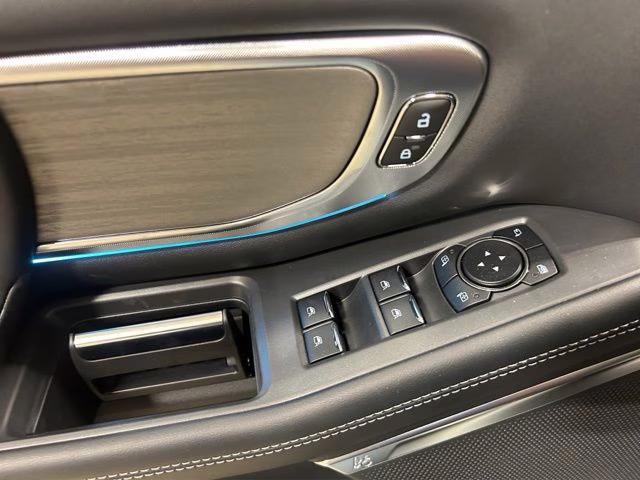 2026 Star White Metallic Tri-Coat Ford Expedition Max Platinum 4X4 SUV