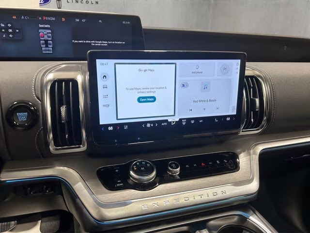 2026 Star White Metallic Tri-Coat Ford Expedition Max Platinum 4X4 SUV