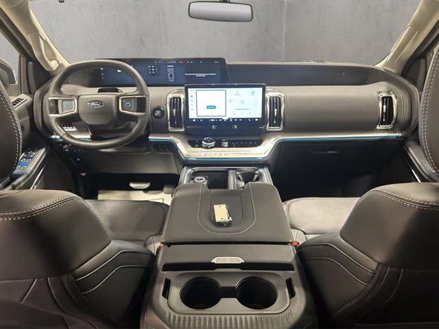 2026 Star White Metallic Tri-Coat Ford Expedition Max Platinum 4X4 SUV