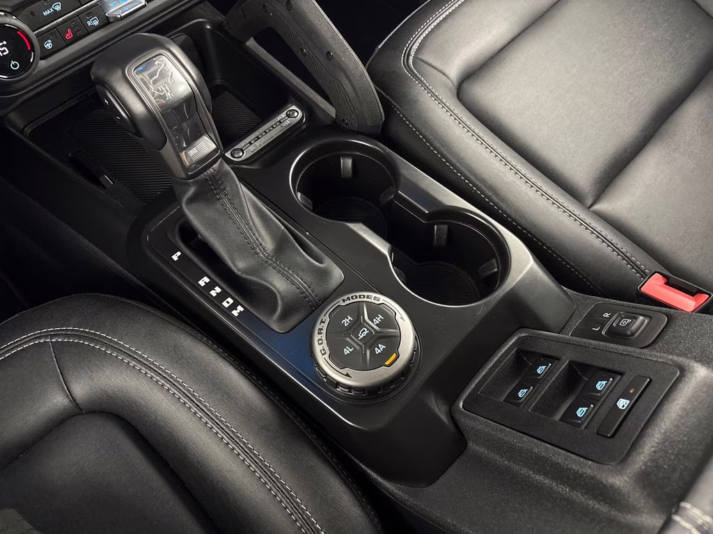 2025 Desert Sand Ford Bronco Badlands 4X4 SUV