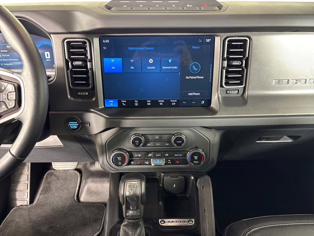 2025 Desert Sand Ford Bronco Badlands 4X4 SUV