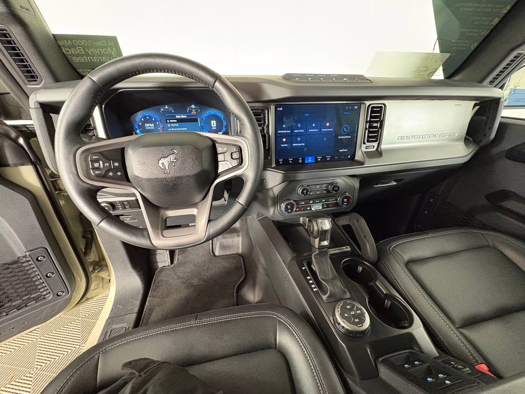 2025 Desert Sand Ford Bronco Badlands 4X4 SUV