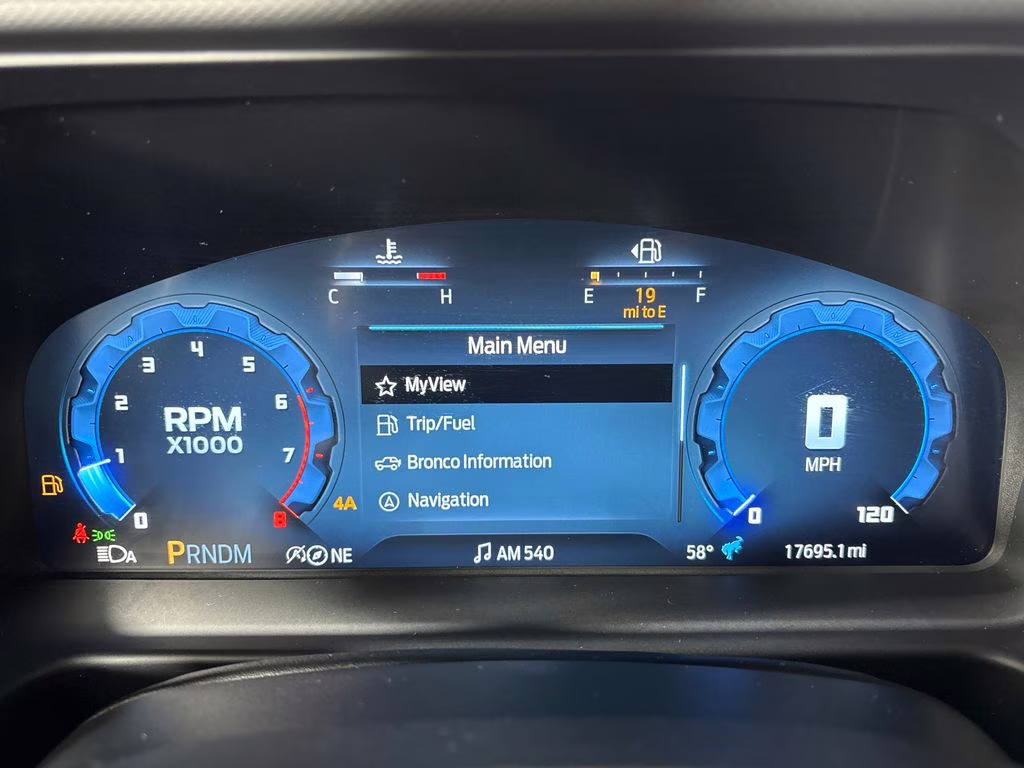 2025 Desert Sand Ford Bronco Badlands 4X4 SUV