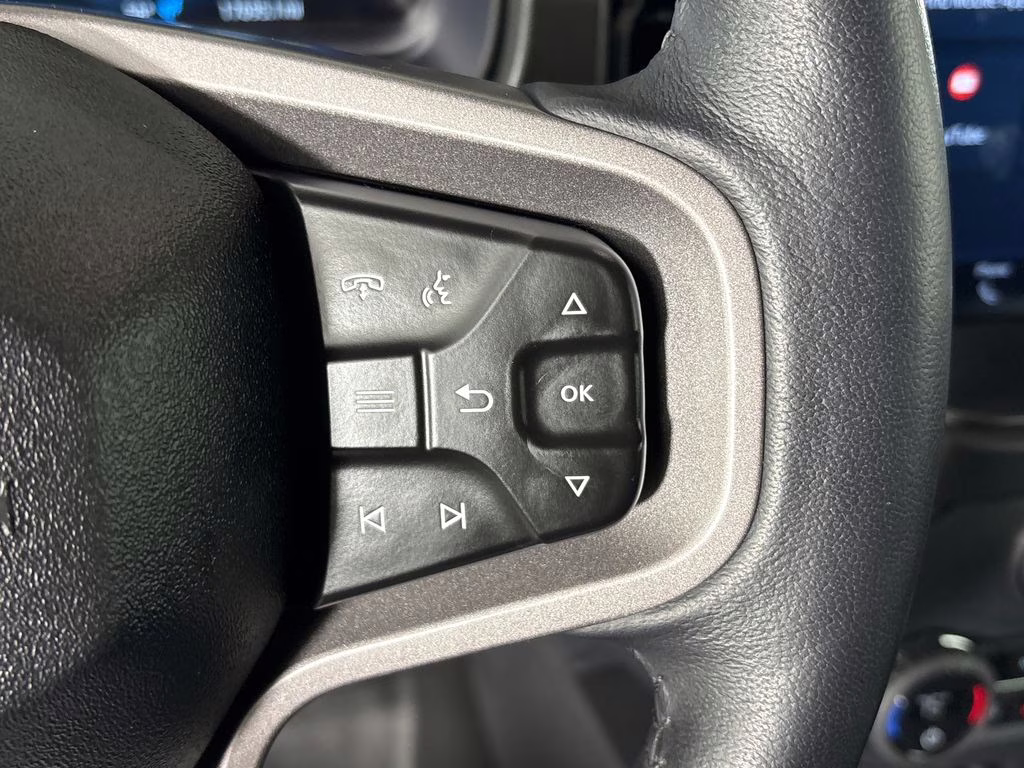 2025 Desert Sand Ford Bronco Badlands 4X4 SUV