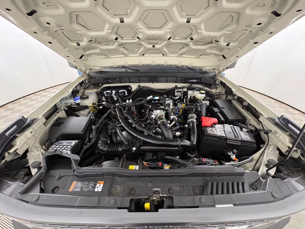 2025 Desert Sand Ford Bronco Badlands 4X4 SUV