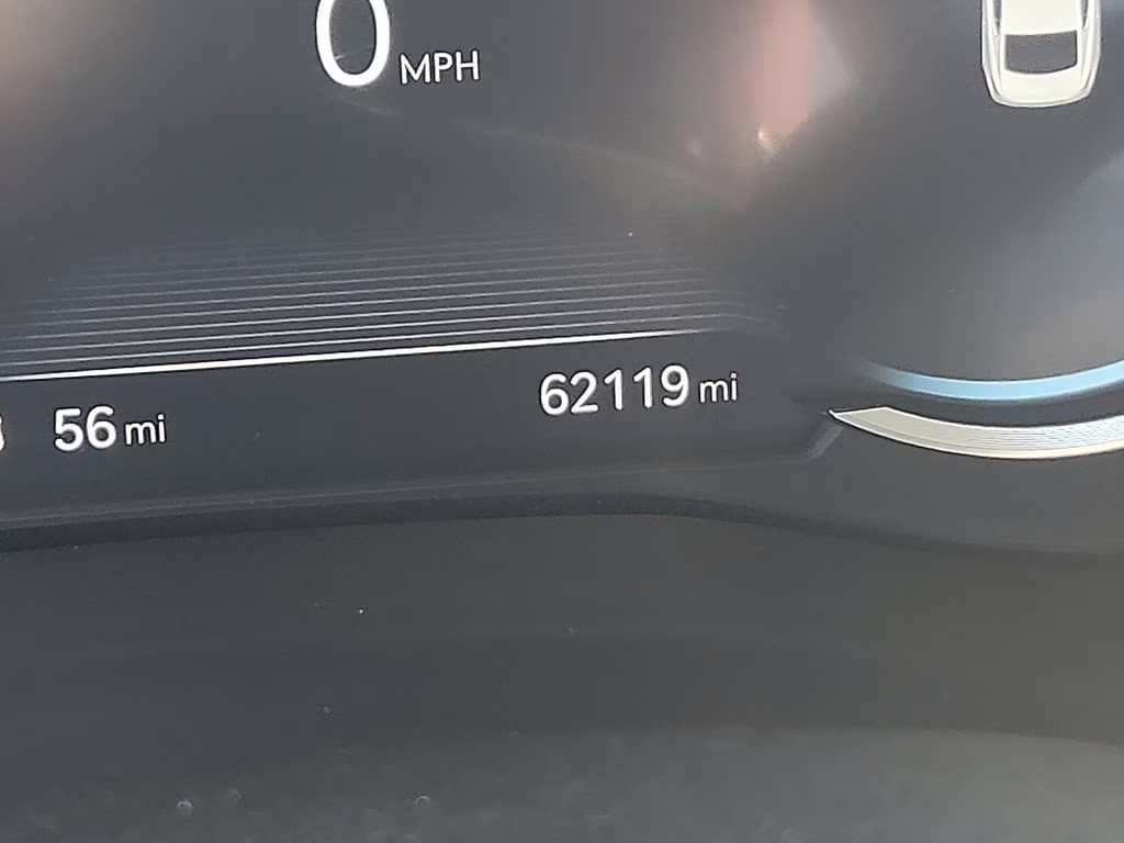 2022 Uyuni White Genesis G70 3.3T AWD Sedan