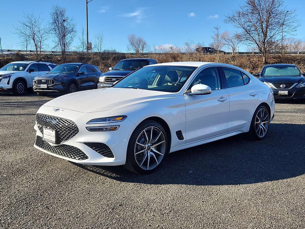 2022 Uyuni White Genesis G70 3.3T AWD Sedan