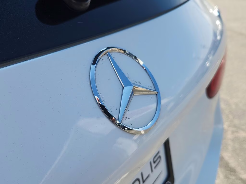 2021 Polar White Mercedes-Benz GLC GLC 300 AWD SUV