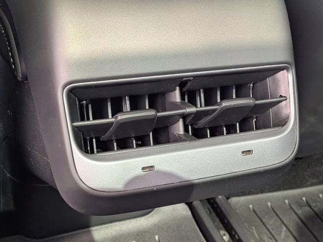 2023 Midnight Silver Metallic Tesla Model 3 Performance AWD Sedan