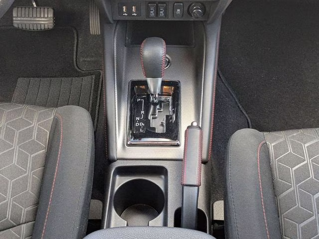 2024 Sunshine Orange Metallic Mitsubishi Outlander Sport 2.0 LE 4X4 SUV