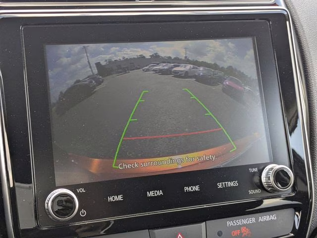 2024 Sunshine Orange Metallic Mitsubishi Outlander Sport 2.0 LE 4X4 SUV