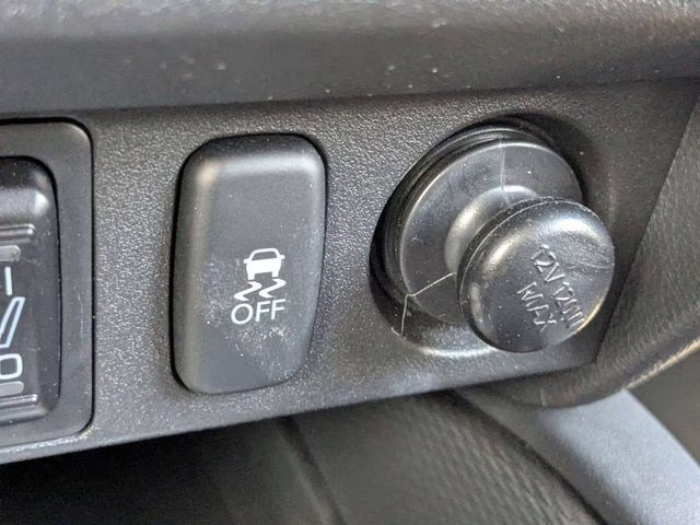 2024 Sunshine Orange Metallic Mitsubishi Outlander Sport 2.0 LE 4X4 SUV