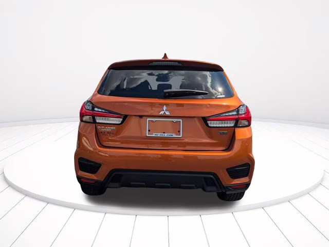 2024 Sunshine Orange Metallic Mitsubishi Outlander Sport 2.0 LE 4X4 SUV