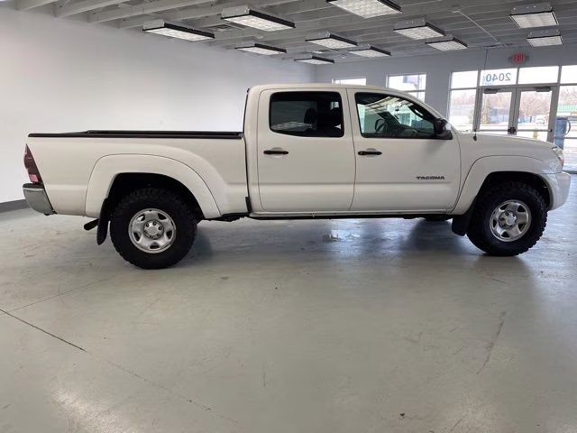 2008 Super White Toyota Tacoma PreRunner RWD Truck