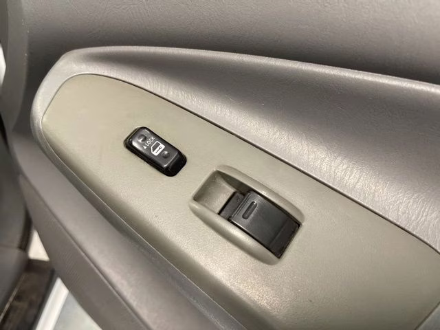 2008 Super White Toyota Tacoma PreRunner RWD Truck