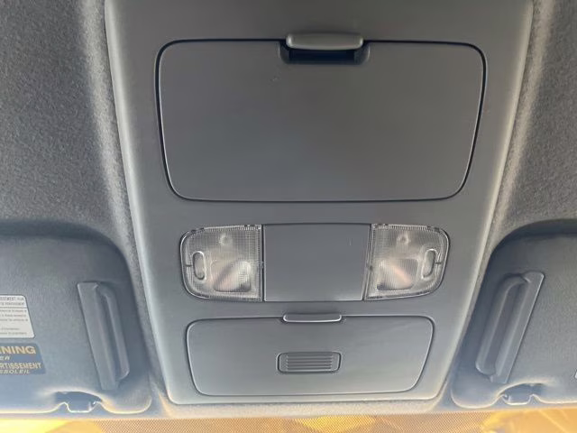 2008 Super White Toyota Tacoma PreRunner RWD Truck