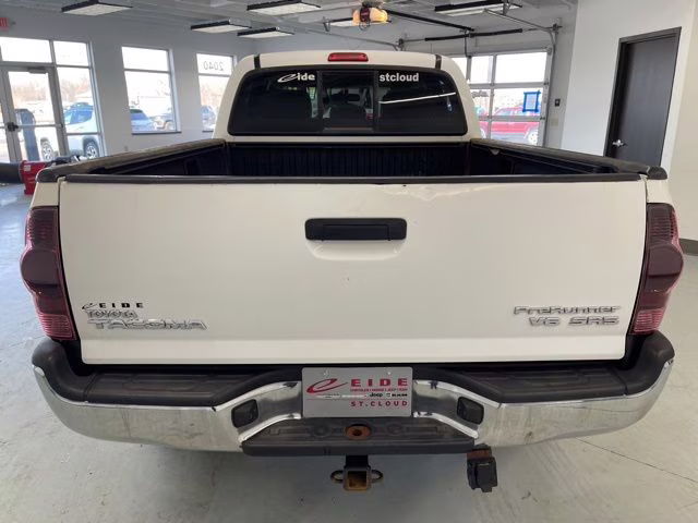 2008 Super White Toyota Tacoma PreRunner RWD Truck