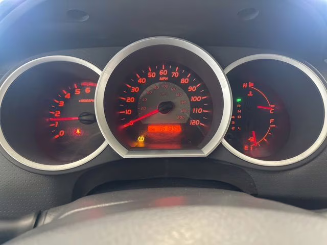 2008 Super White Toyota Tacoma PreRunner RWD Truck