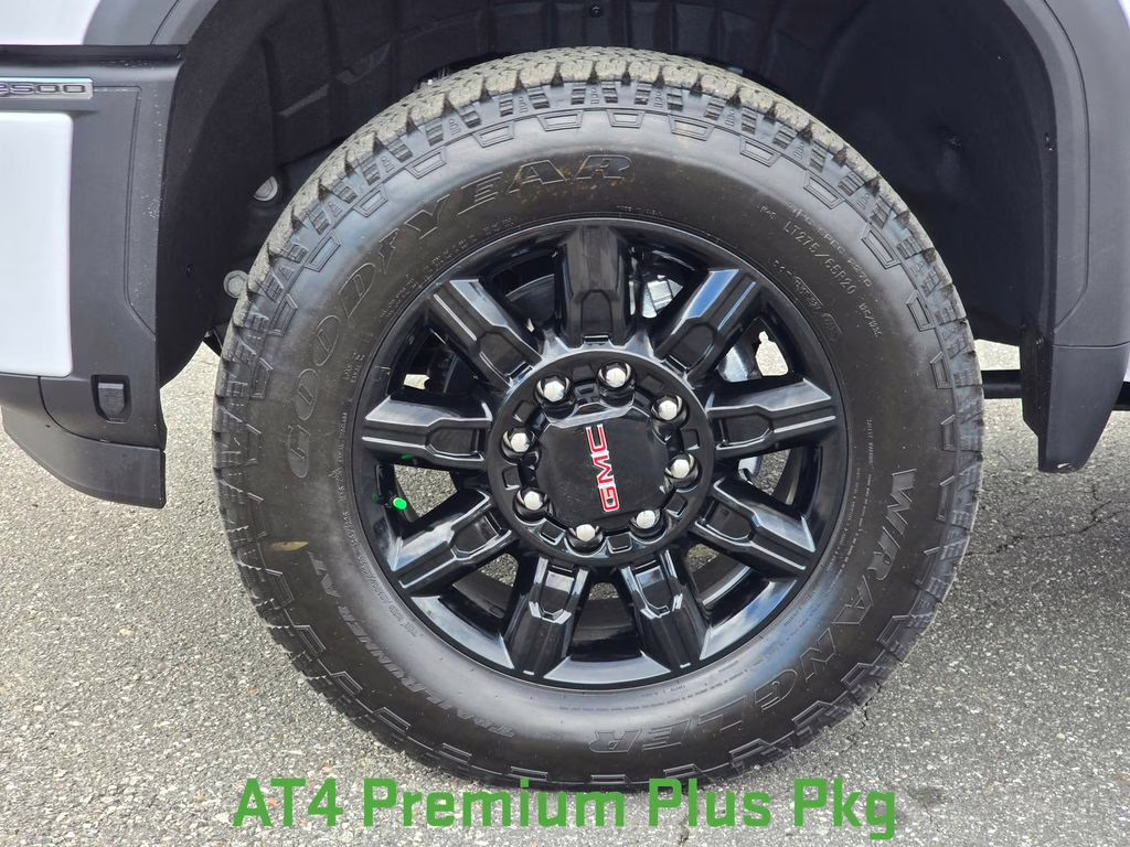 2026 Summit White GMC Sierra 2500HD AT4 4X4 Truck