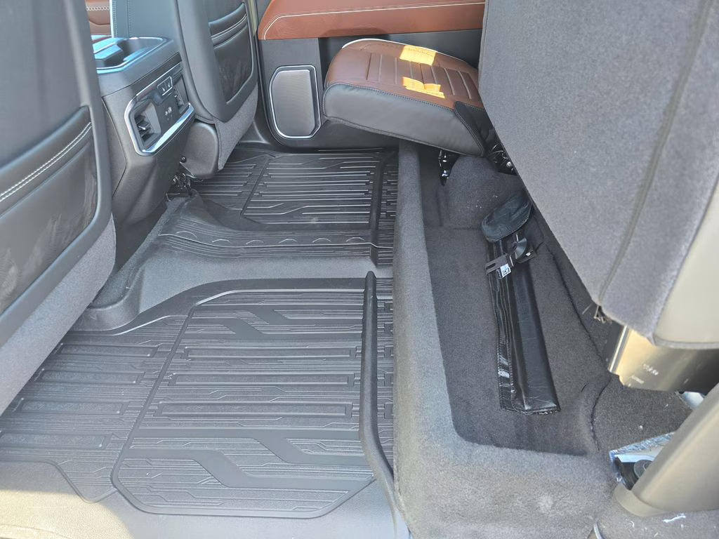 2026 Glacier White Tricoat GMC Sierra 1500 Denali Ultimate 4X4 Truck