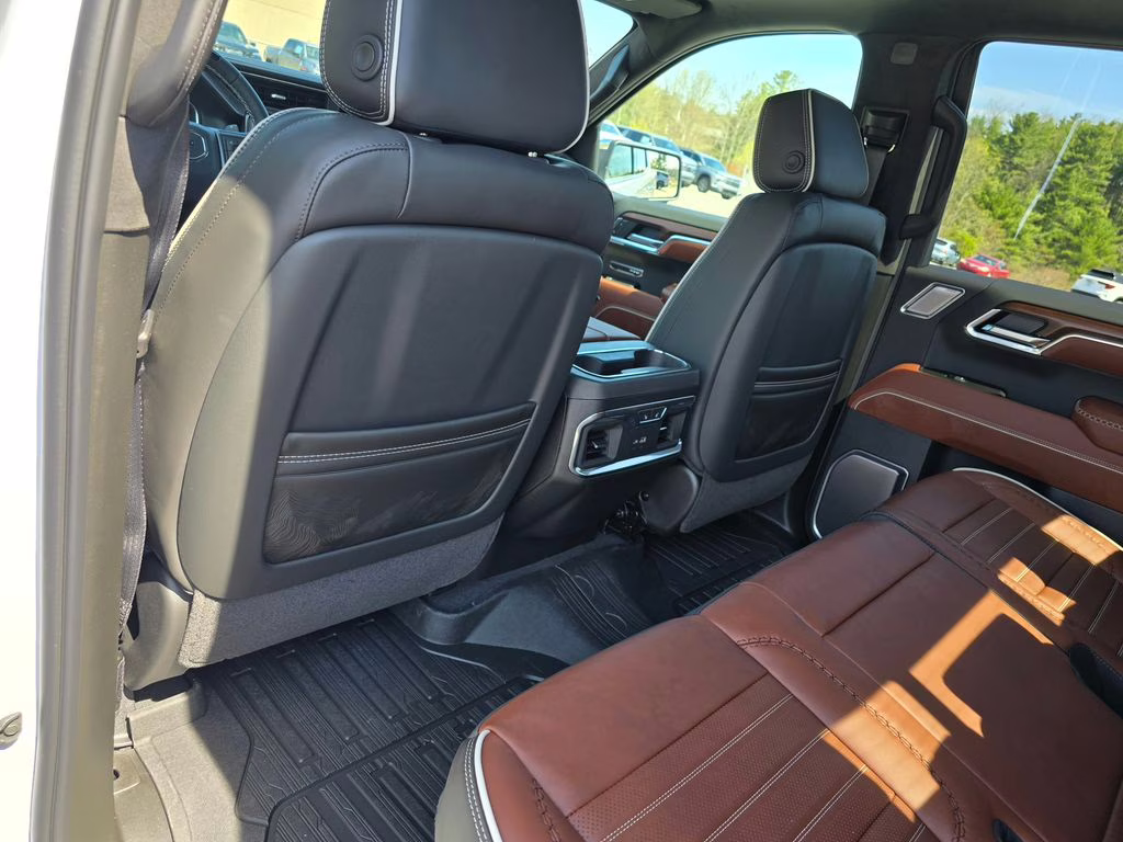 2026 Glacier White Tricoat GMC Sierra 1500 Denali Ultimate 4X4 Truck