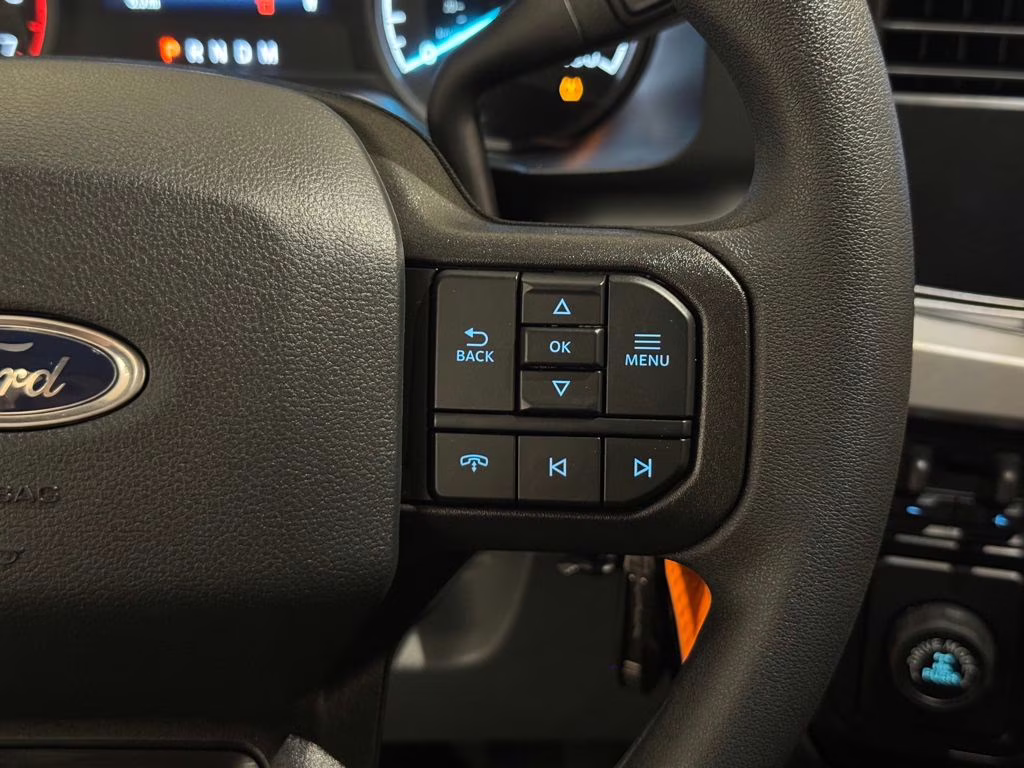 2026 Oxford White Ford Super Duty F-250 SRW XL RWD Truck