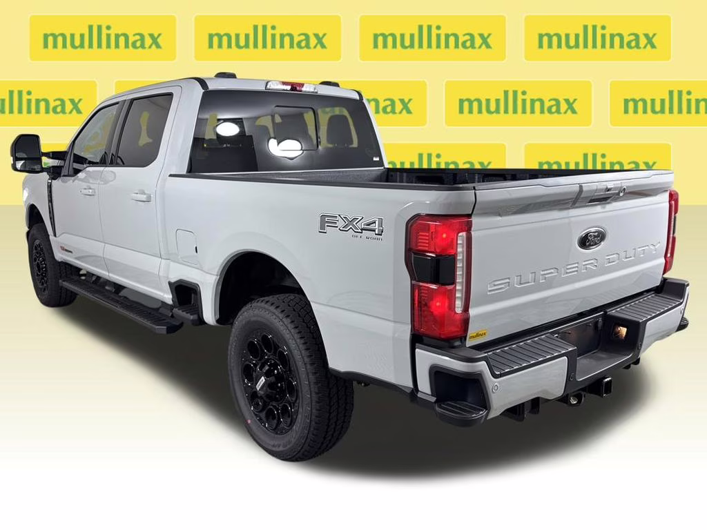 2026 Avalanche Ford Super Duty F-350 SRW Lariat 4X4 Truck