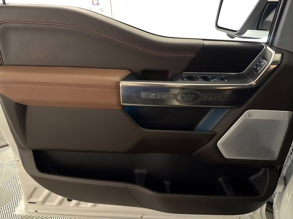 2026 Star White Metallic Tri-Coat Ford F-150 King Ranch 4X4 Truck