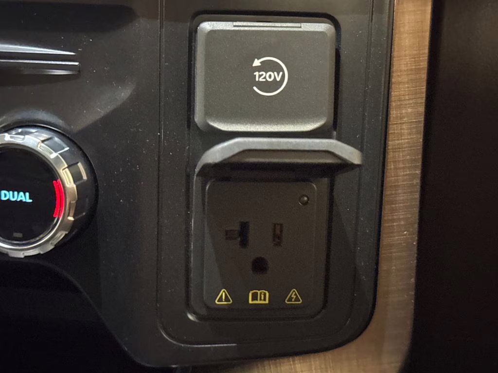 2026 Star White Metallic Tri-Coat Ford F-150 King Ranch 4X4 Truck