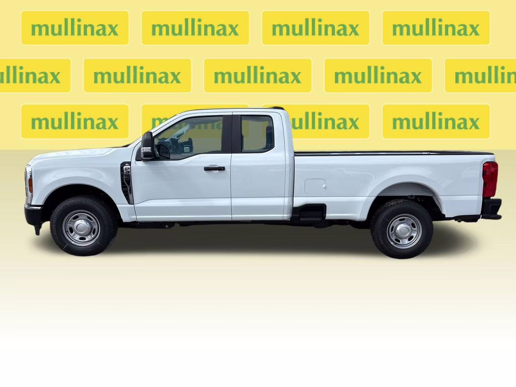2026 Oxford White Ford Super Duty F-350 SRW XL RWD Truck