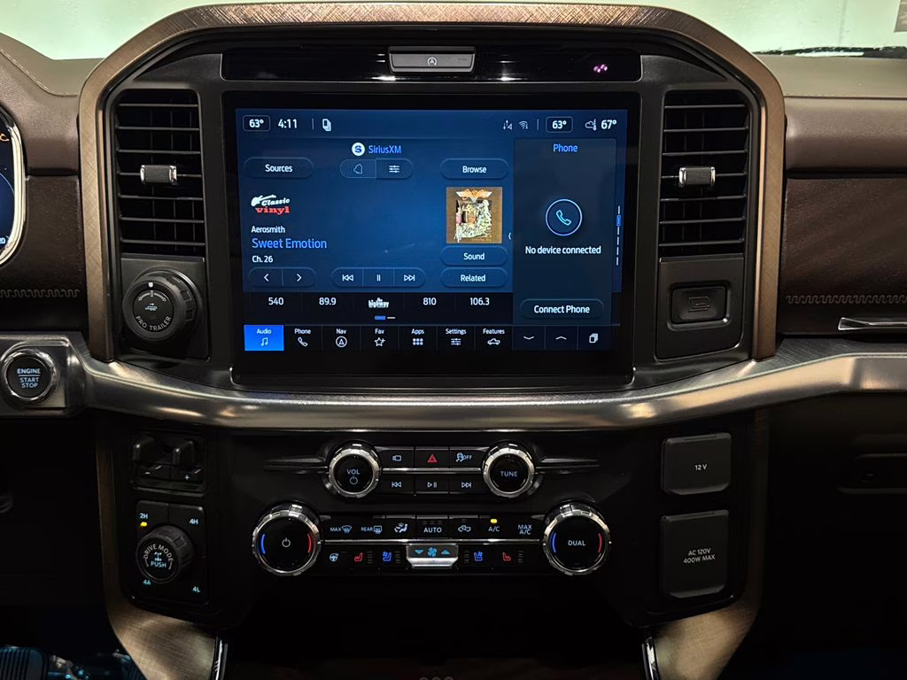 2026 Star White Metallic Tri-Coat Ford F-150 King Ranch 4X4 Truck