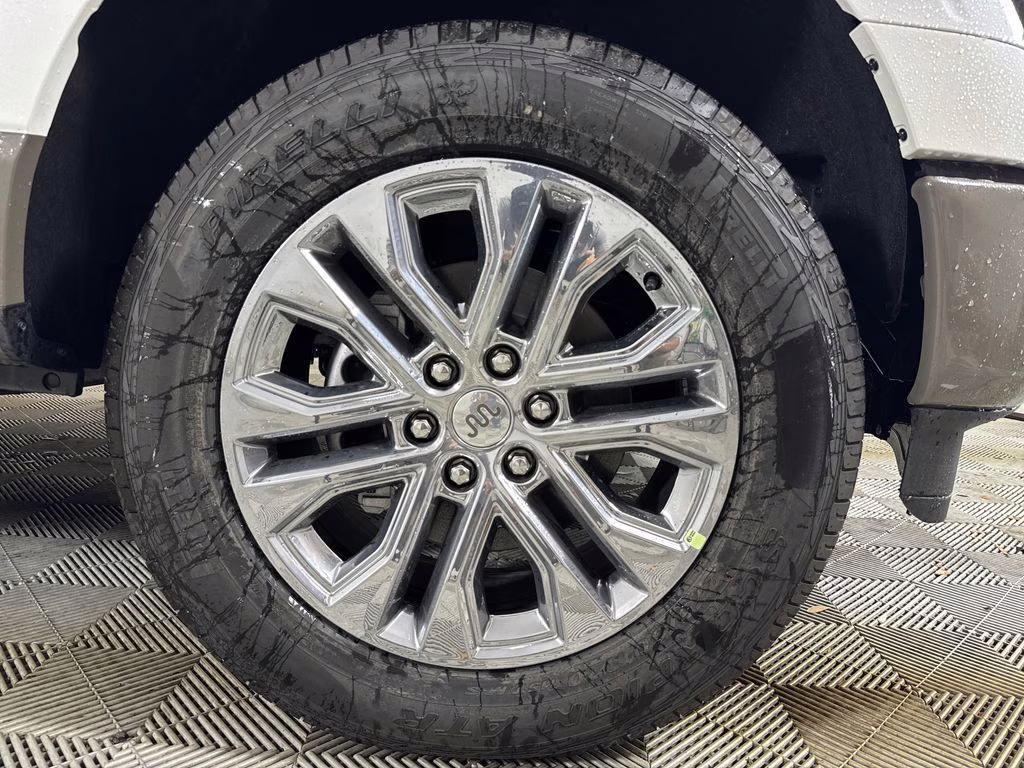 2026 Star White Metallic Tri-Coat Ford F-150 King Ranch 4X4 Truck