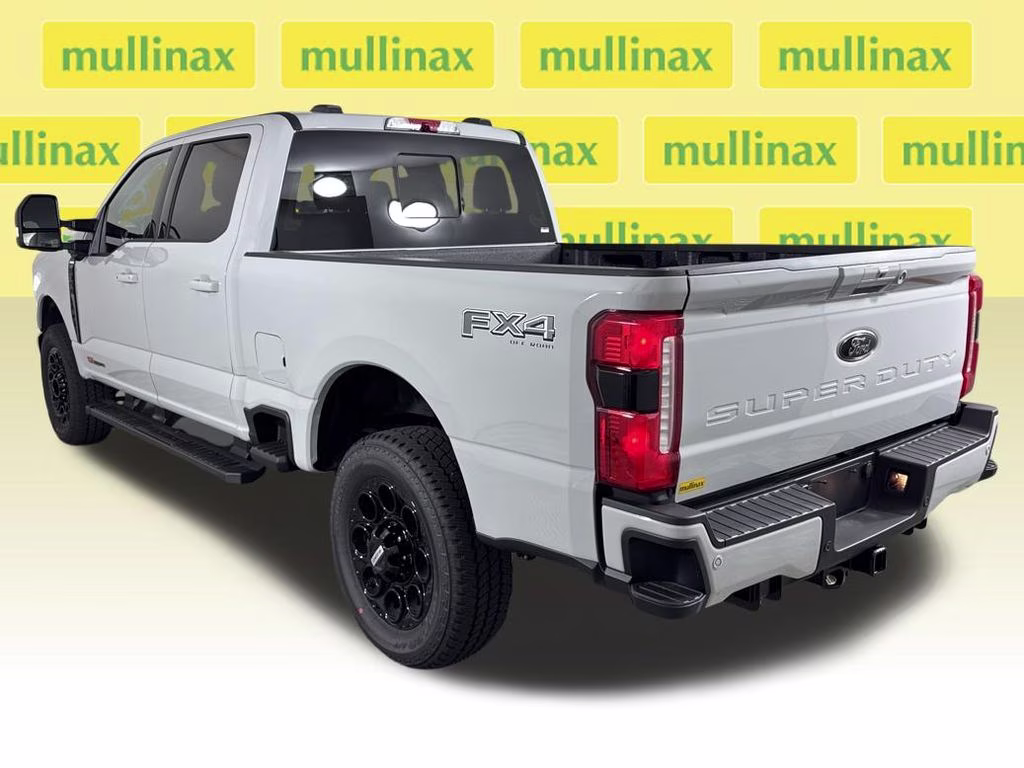 2026 Avalanche Ford Super Duty F-350 SRW Lariat 4X4 Truck