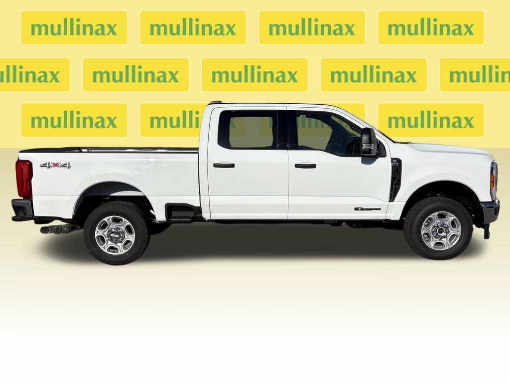 2026 Oxford White Ford Super Duty F-250 SRW XLT 4X4 Truck