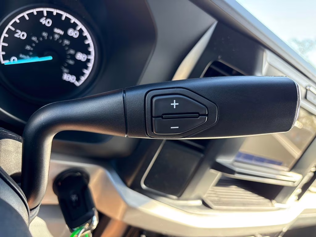 2026 Oxford White Ford Super Duty F-250 SRW XLT 4X4 Truck