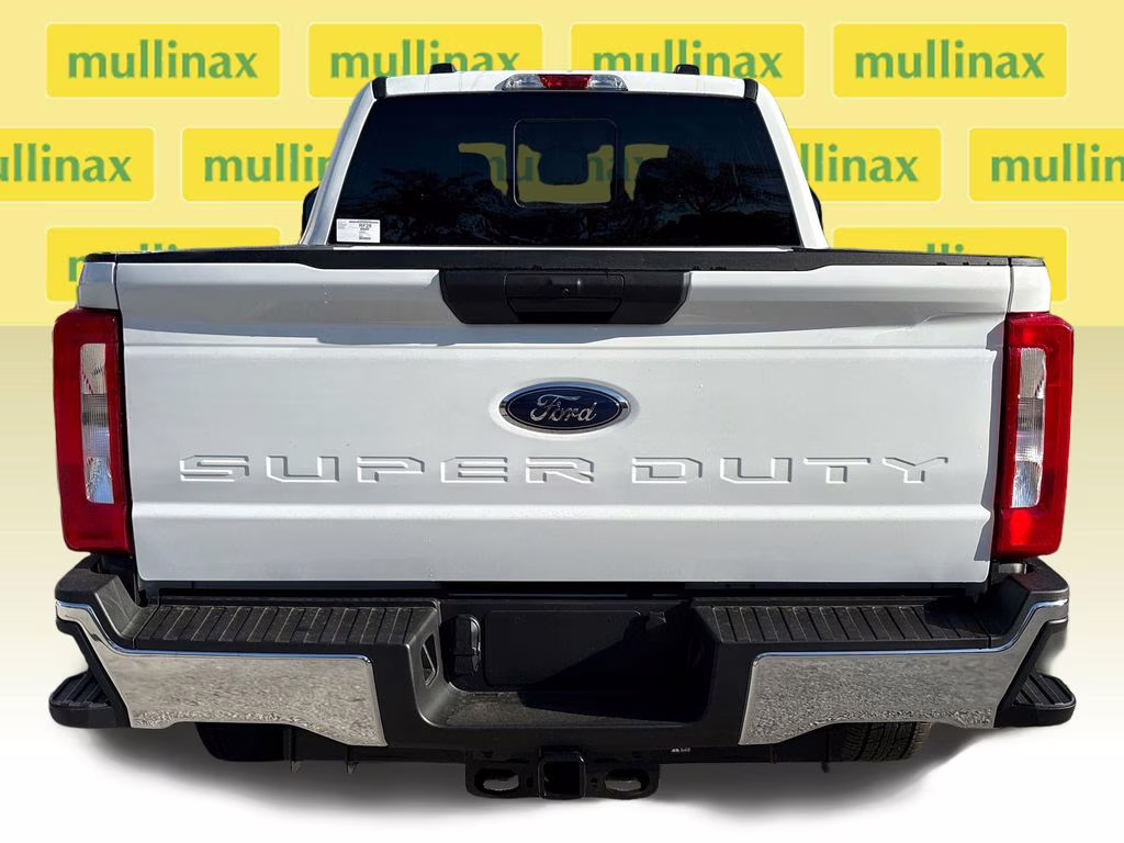 2026 Oxford White Ford Super Duty F-250 SRW XLT 4X4 Truck