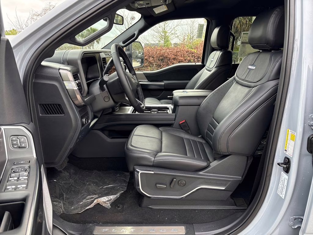 2026 Glacier Gray Metallic TriCoat Ford Super Duty F-350 SRW Platinum 4X4 Truck